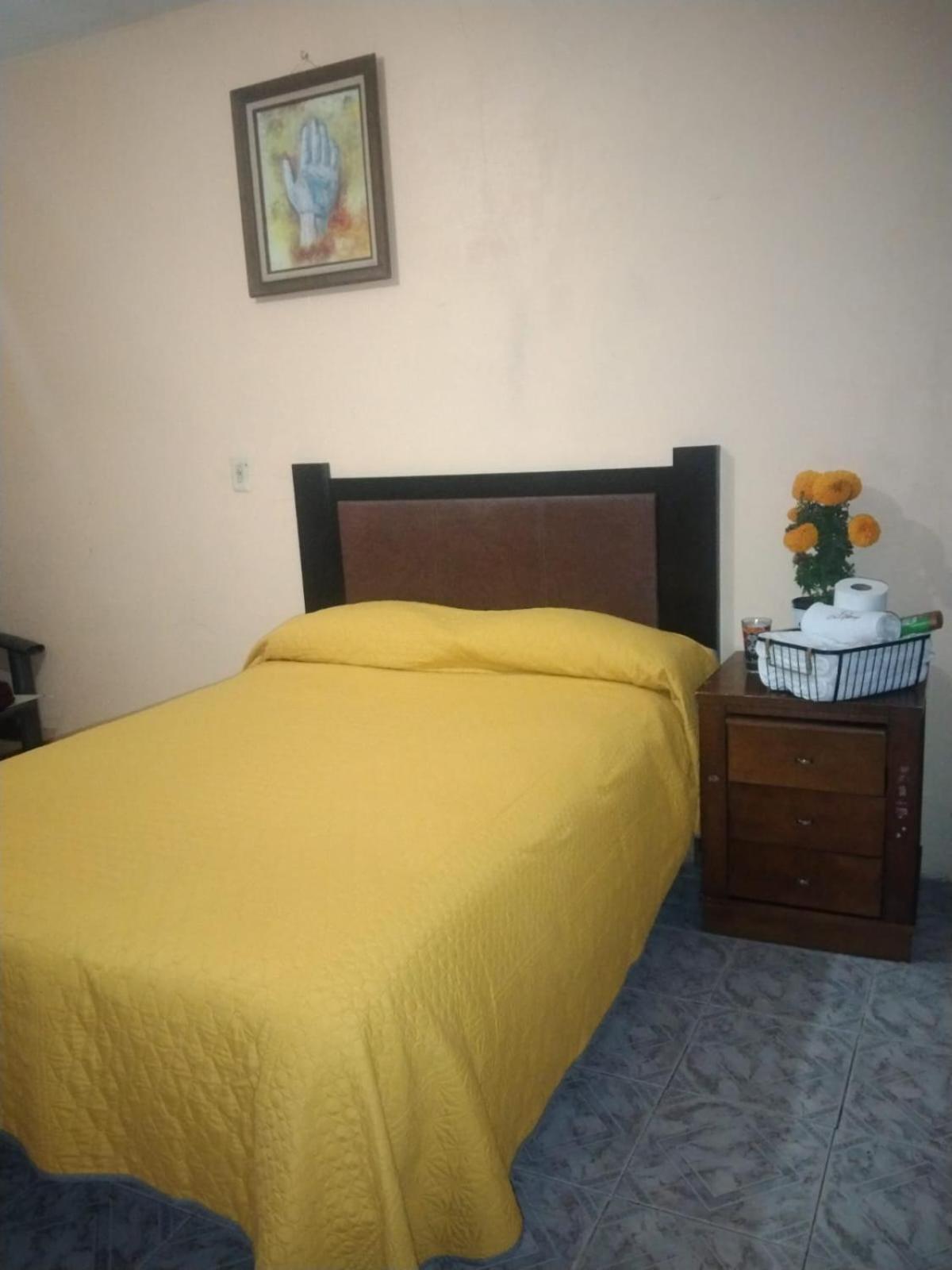 Casa Petirrojo - Habitaciones En Pátzcuaro المظهر الخارجي الصورة